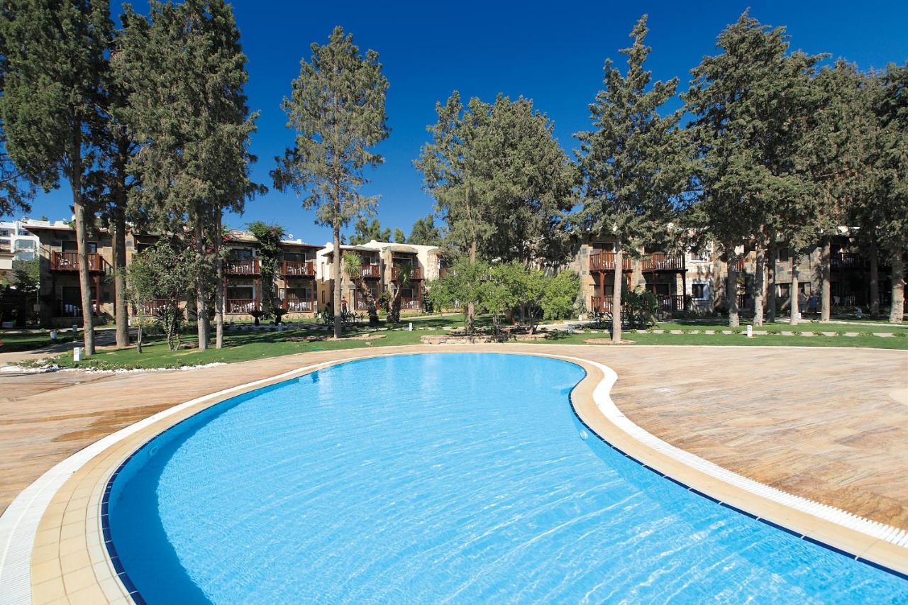 Camelot Boutique Hotel 阿克亚拉尔 外观 照片