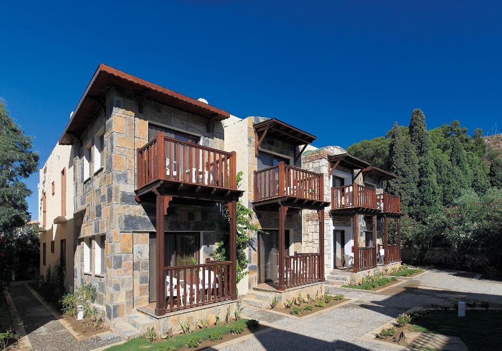 Camelot Boutique Hotel 阿克亚拉尔 外观 照片